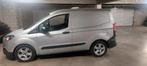 Ford Courier  aangepast voor dierenvervoer ., Stof, Euro 6, 4 cilinders, Particulier