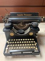 Schrijfmachine Smith Premier antiek, Envoi