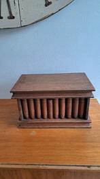 Petit coffre en bois/Tramp-Art, Enlèvement