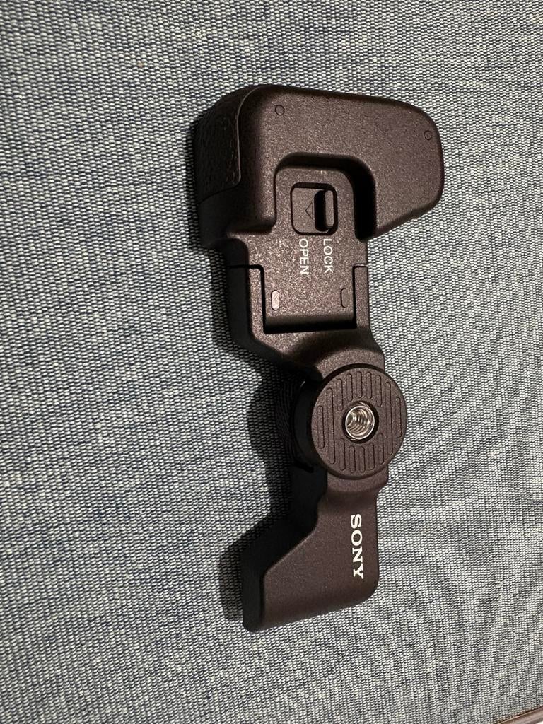 Sony A7CII/A7CR grip extender, Ophalen of Verzenden, Zo goed als nieuw, Sony