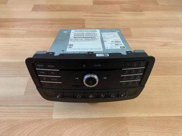 radio CD navigatie mercedes CLA 117 A-klasse W176 2469006815 beschikbaar voor biedingen