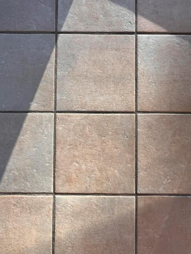 Lichte vloertegels, Doe-het-zelf en Bouw, Tegels, Gebruikt, Vloertegels, 20 tot 40 cm, 20 tot 40 cm, Ophalen