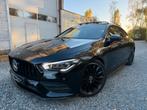 Mercedes CLA180 CDi AMG Pack Berline Pano Burmester Sfeer, Auto's, Mercedes-Benz, Automaat, CLA, Zwart, Leder