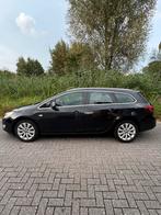 Opel Astra Sports Tourer 2011, Auto's, Euro 5, Zwart, Zwart, Leder