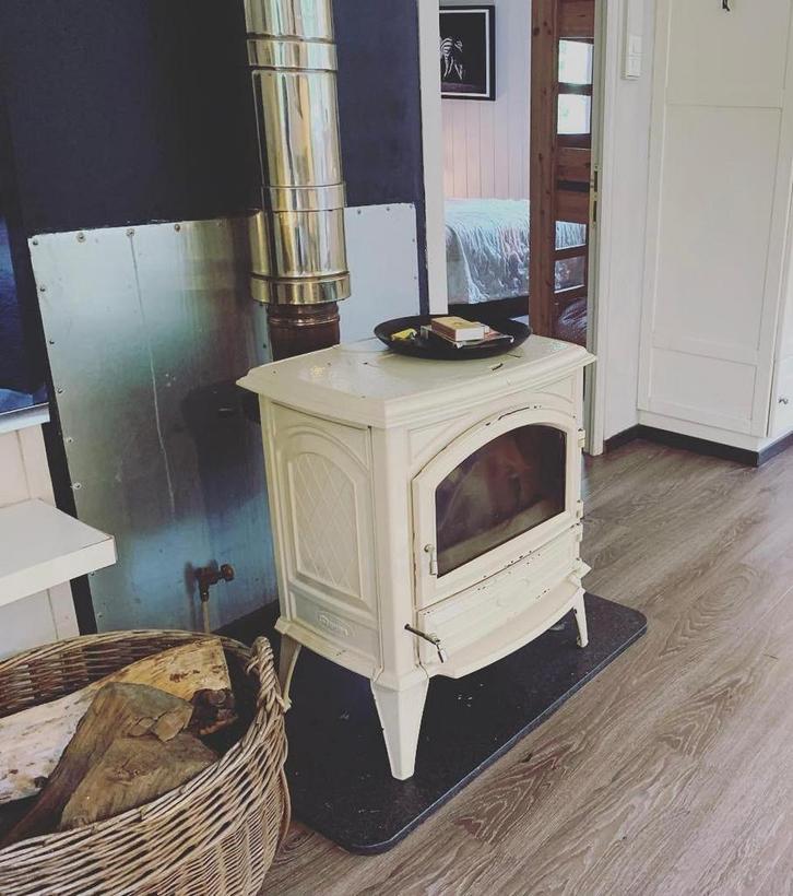 Dovre 640 gm met dubbelwandige pijp, Huis en Inrichting, Kachels, Gebruikt, Vrijstaand, Houtkachel, Hout, Ophalen