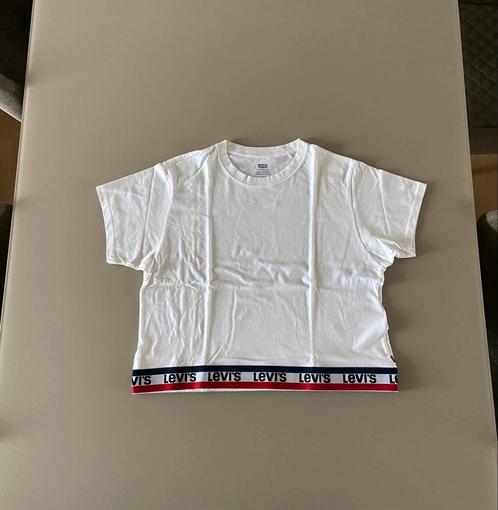 Witte t-shirt van Levi’s, Kleding | Dames, T-shirts, Nieuw, Maat 34 (XS) of kleiner, Wit, Korte mouw, Ophalen of Verzenden