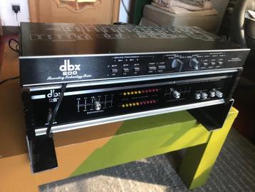 * DBX model 2BX + model 200 * goede staat beschikbaar voor biedingen