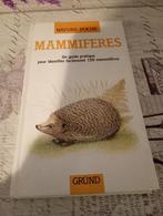 Livre les mammifères., Ophalen of Verzenden, Zo goed als nieuw