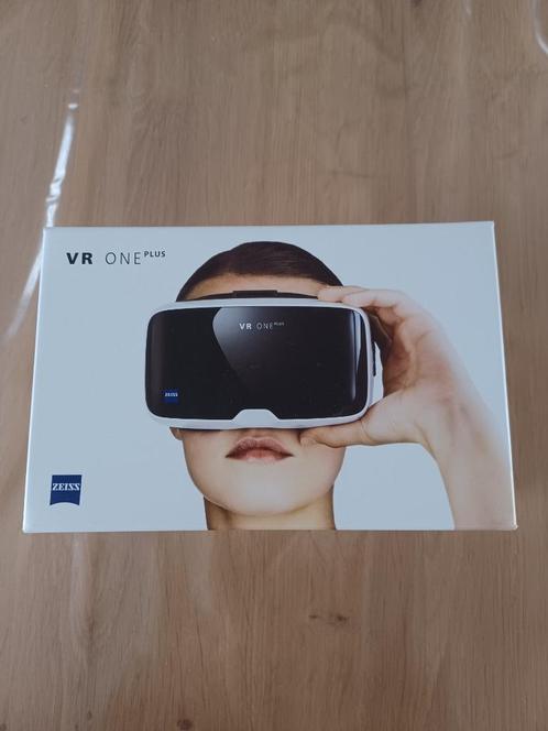 VR one Plus lunette virtuelle, Consoles de jeu & Jeux vidéo, Virtual Reality, Neuf, Autres plateformes, Lunettes VR, Enlèvement ou Envoi