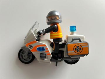Playmobil “spoedarts op motor” beschikbaar voor biedingen