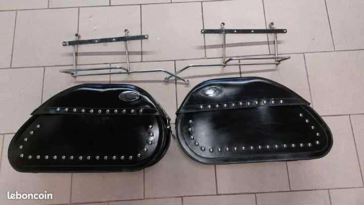 Ledrie motortassen + beugels - Yamaha XV 1600, Motos, Accessoires | Valises & Sacs, Comme neuf, Enlèvement