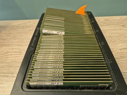 Geheugen – 8 tot 64GB DDR4 2666Mhz, Computers en Software, RAM geheugen, Zo goed als nieuw, Desktop, 32 GB, DDR4, Ophalen of Verzenden