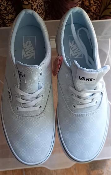 vans  beschikbaar voor biedingen