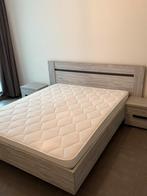 Complete slaapkamer : bed, grote kleerkast, nachtkastjes, Ophalen, Zo goed als nieuw