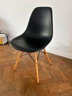 Originele Eames DSW chair, Comme neuf, Noir, Design, Enlèvement ou Envoi