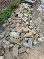 8m2 de moellon semi taillé en gré de trop +1 m anglée, Ophalen, Zo goed als nieuw
