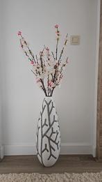 Vase en céramique blanc avec rayures grises, Huis en Inrichting, Woonaccessoires | Vazen, Ophalen, Gebruikt, 50 tot 75 cm, Wit