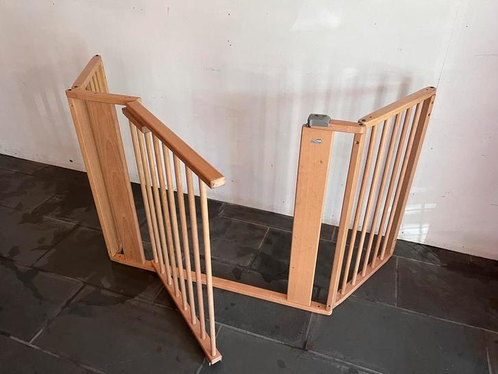 Geuther traphekje - veiligheidshekje, Kinderen en Baby's, Traphekjes, Zo goed als nieuw, Ophalen