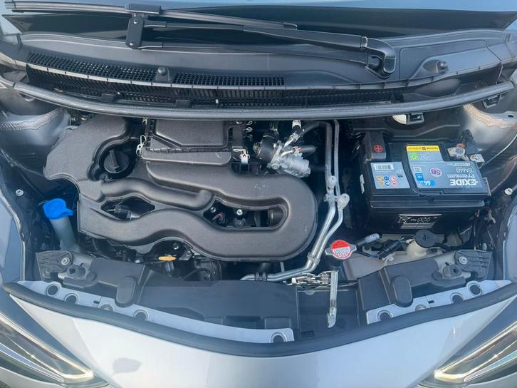 Toyota Aygo Exclusive 4.200 km eerste eigenaar benzine, Autos, Toyota, Particulier, Aygo, Caméra de recul, Essence, Enlèvement ou Envoi