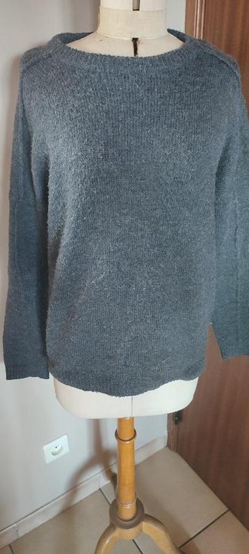 Trui „Only” beschikbaar voor biedingen