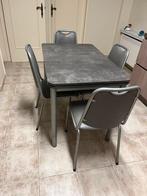 Aangeboden uitschuifbare keukentafel,met vier stoelen, Huis en Inrichting, Ophalen, Zo goed als nieuw