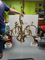 LUSTRE BRONZE, Enlèvement