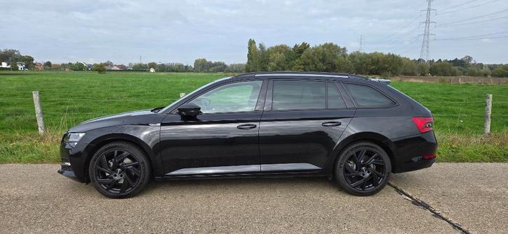 Škoda Superb Combi iV Sportline Plug-in Hybride, Auto's, Skoda, Bedrijf, Superb, ABS, Achteruitrijcamera, Adaptieve lichten, Adaptive Cruise Control