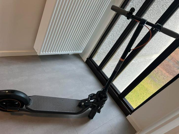 Electric Step, Fietsen en Brommers, Steps, Zo goed als nieuw, Ophalen