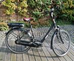 Elektrische fiets Batavus, mat zwart, maat 53, Fietsen en Brommers, Ophalen, Zo goed als nieuw, Batavus
