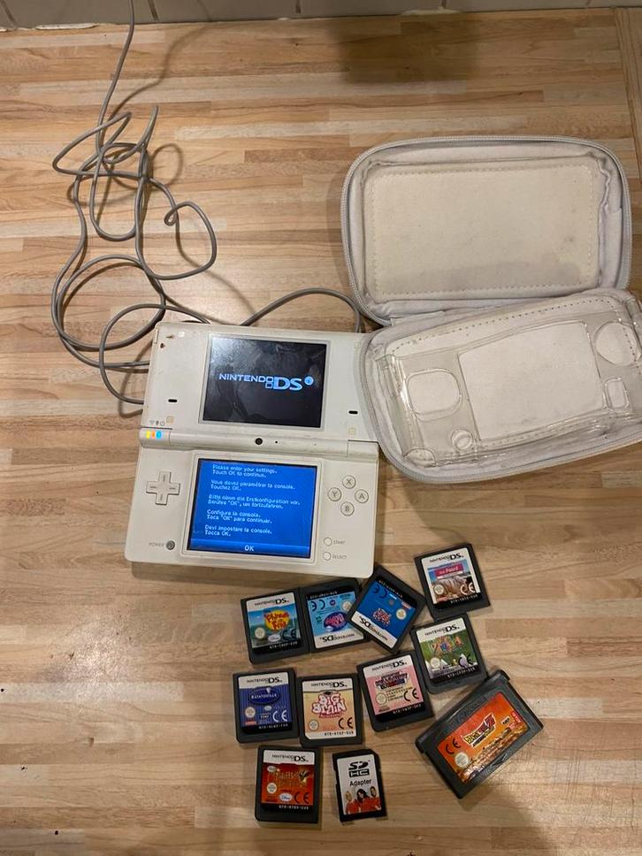 Nintendo DS + 10 spellen + oplader + hoes – werkend, Consoles de jeu & Jeux vidéo, Consoles de jeu | Nintendo Game Boy, Comme neuf