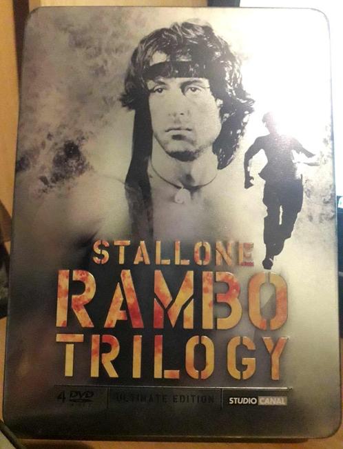 DVD Rambo 1-2-3 / Coffret Collector 4 DVD, CD & DVD, DVD | Action, Comme neuf, Action, Coffret, Enlèvement