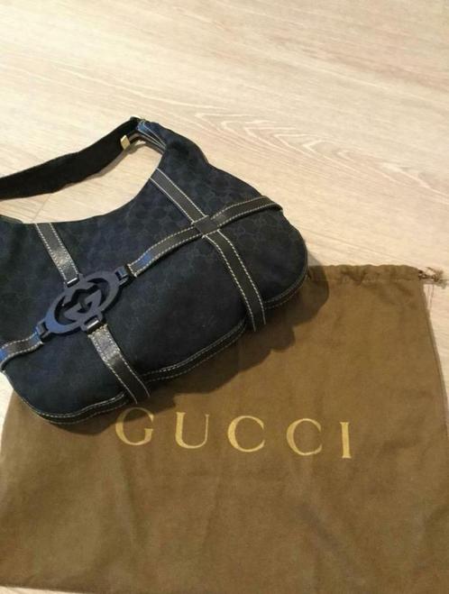 Zwarte Gucci boho schoudertas, gebruikt maar in goede staat, Bijoux, Sacs & Beauté, Sacs | Sacs de voyage & Petits Sacs de voyage