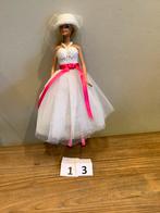 Ken en barbiekleedjes. Pop 3€ kleedjes 5,00, Ophalen of Verzenden, Gebruikt, Barbie
