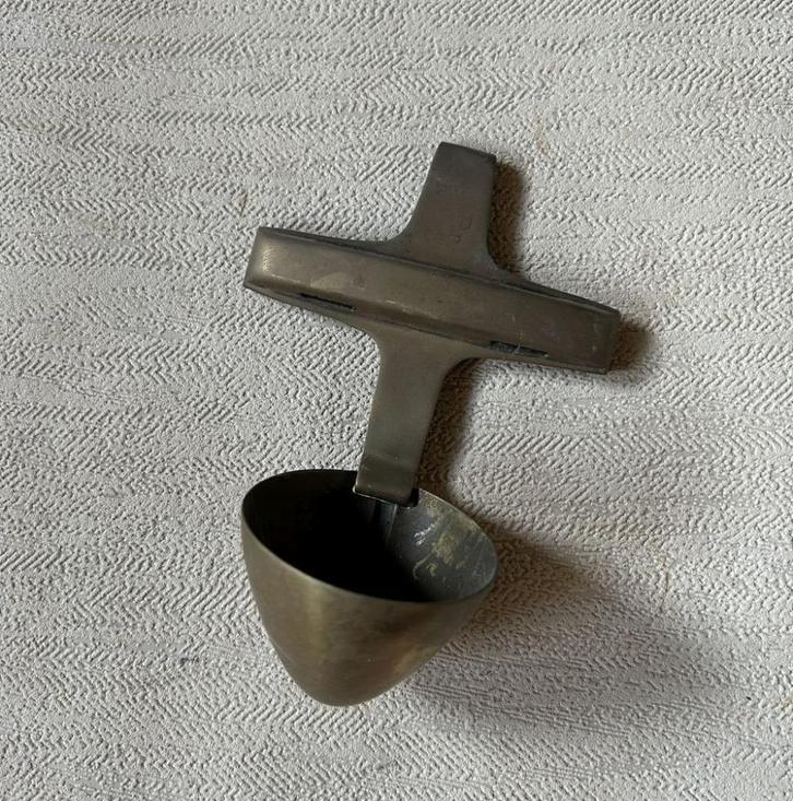 wo1 - Britse klem en beschermkap voor 18 Pdr - wijwatervatje, Verzamelen, Militaria | Algemeen, Landmacht, Kunstobject, Ophalen of Verzenden