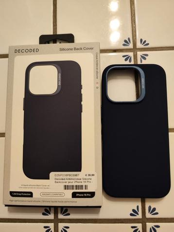 Nieuw DECODED siliconen hoesje voor iPhone 16 pro!!! beschikbaar voor biedingen