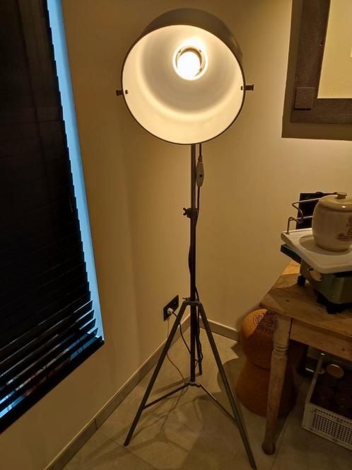 Jupiterlicht - industriële lamp, Huis en Inrichting, Lampen | Vloerlampen, Zo goed als nieuw, Metaal, Ophalen