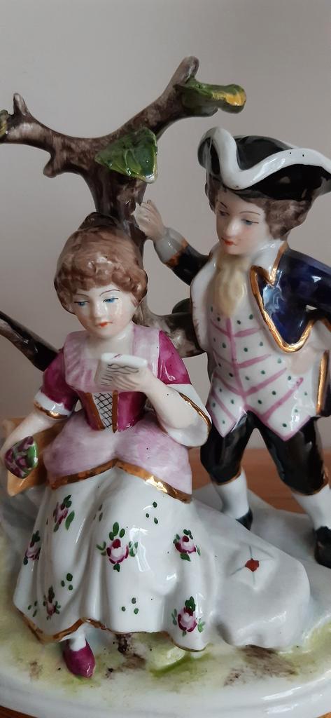 Porselein De Naples  14 cm H., Antiek en Kunst, Antiek | Porselein, Ophalen