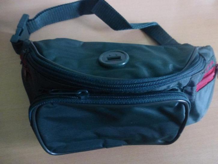 Nieuw heuptasje, groen, Handtassen en Accessoires, Tassen | Schoudertassen, Nieuw, Groen, Ophalen of Verzenden