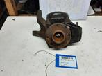 WIELNAAF LINKS VOOR Opel Corsa B (73 / 78 / 79), Gebruikt, Opel