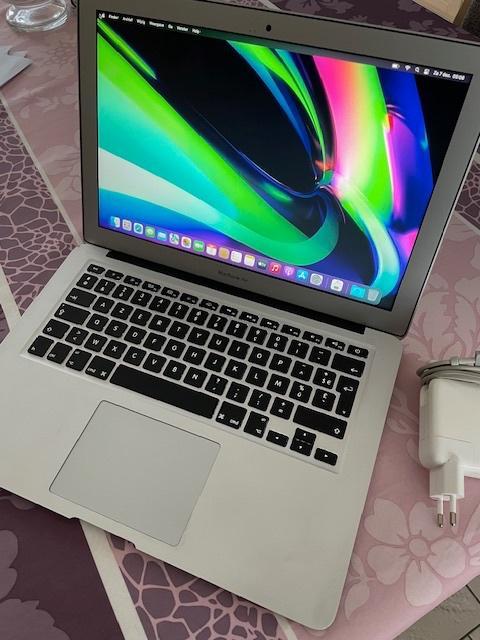 Mooie MacBook Air 13 inch - nieuwstaat - 190 euro, Computers en Software, Apple Macbooks, Zo goed als nieuw, MacBook Air, 13 inch