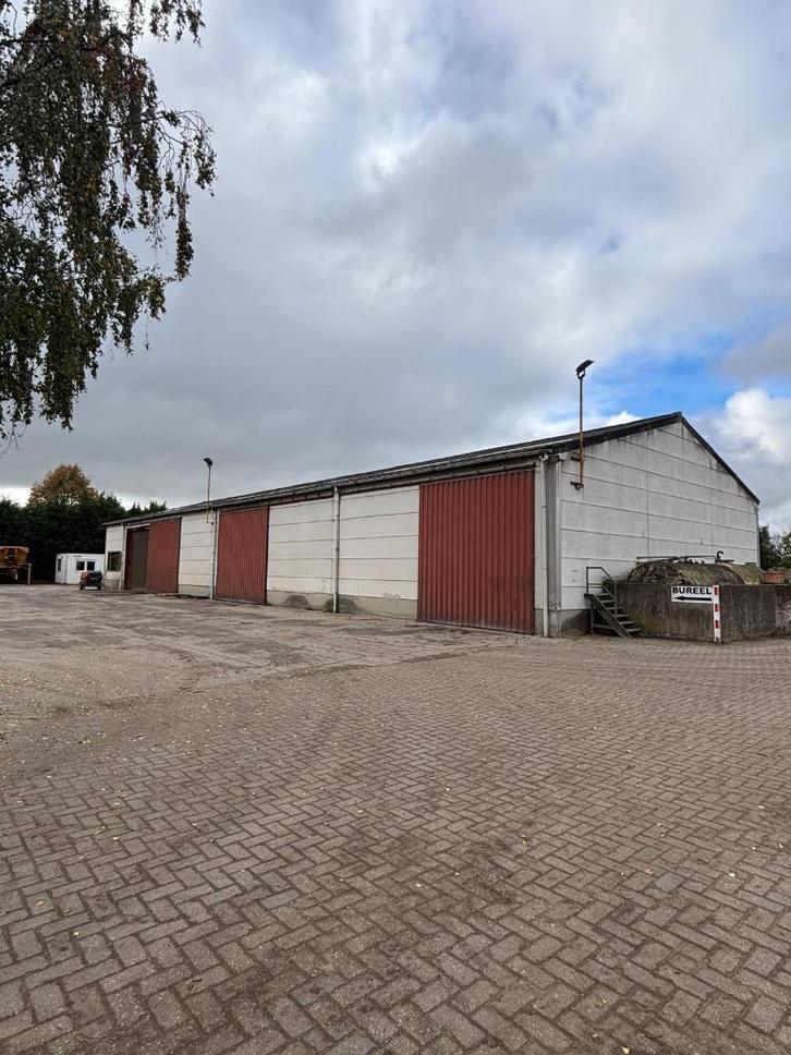 Grote loods - ideaal voor heropbouw of opslag, Zakelijke goederen, Bedrijfs Onroerend goed, Opslag of Loods, Koop