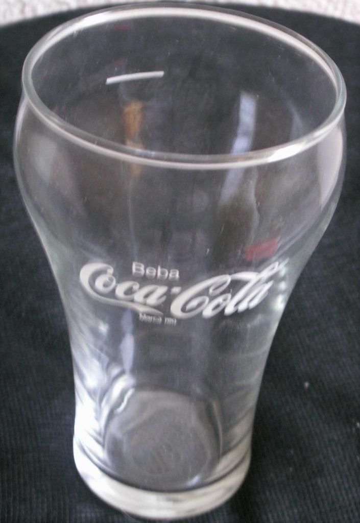 Ancien texte espagnol en verre à contour Coca Cola : Beba, Collections, Verres & Petits Verres, Neuf, Enlèvement ou Envoi