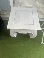 Kleine houten tafel om weg te geven, Huis en Inrichting, Ophalen, Zo goed als nieuw