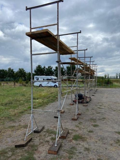 METSERSTELLING MET BALKEN SCHOREN KUIPEN, Doe-het-zelf en Bouw, Steigers, Gebruikt, Gevelsteiger, 5 meter of hoger, Ophalen of Verzenden