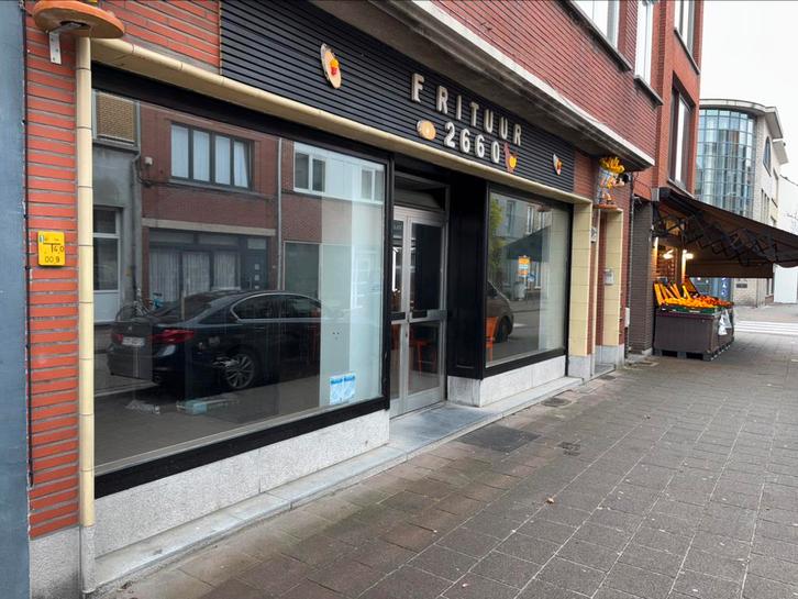 Frituur klaar om te starten, Zakelijke goederen, Exploitaties en Overnames