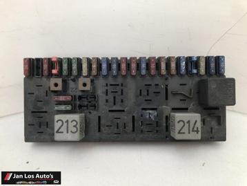 Zekeringkast Audi 100 C3  80 B2 B3 443941822A beschikbaar voor biedingen