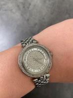 Michael Kors horloge zilver, Handtassen en Accessoires, Met strass, Overige merken, Staal, Zo goed als nieuw