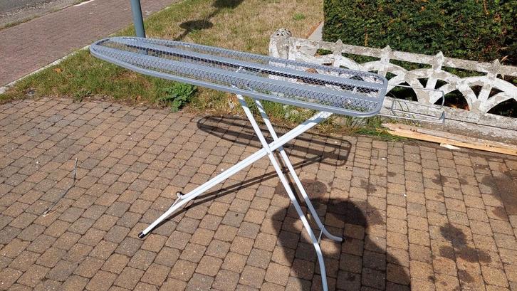 Kleine strijkplank, Electroménager, Fers à repasser & Planches à repasser, Comme neuf, Enlèvement