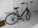 Damesfiets Gazelle, met een beetje werk aan., Ophalen, Gebruikt, Gazelle, Versnellingen