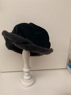 Hoedje Fabienne Delvigne, Ophalen of Verzenden, Zo goed als nieuw